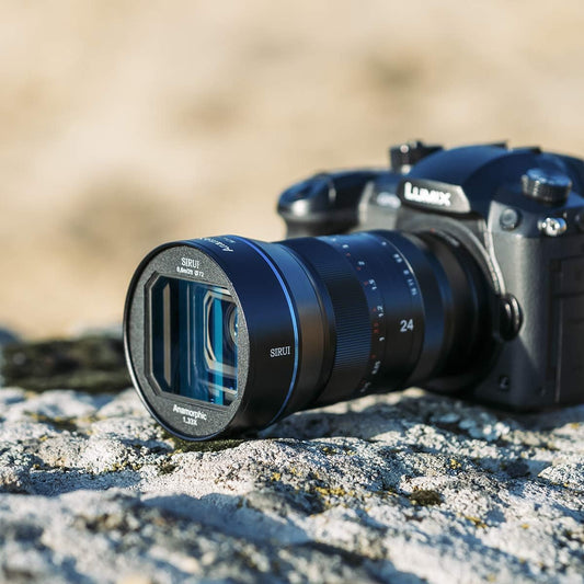 SIRUI 24mm Anamorphic Lens F2.8 1.33X APS-C Camera Lens